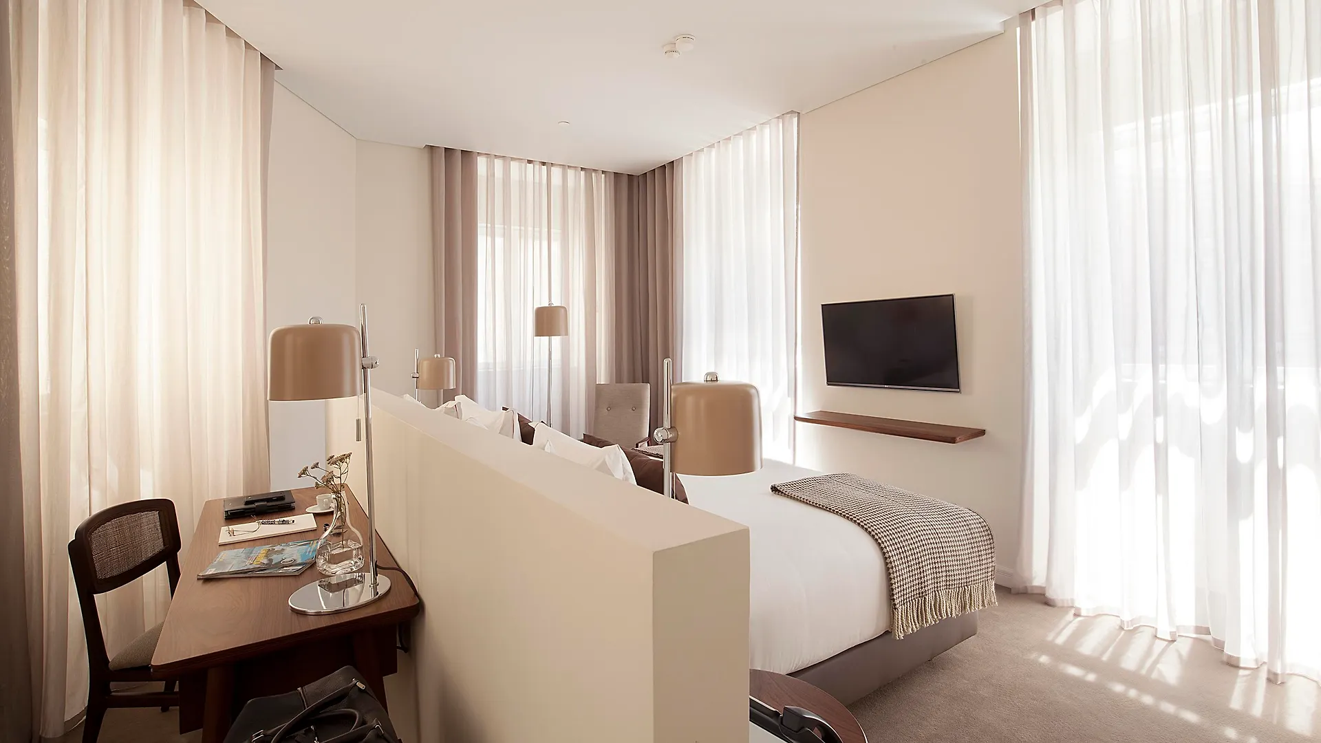 Corpo Santo Lisbon Historical Hotel