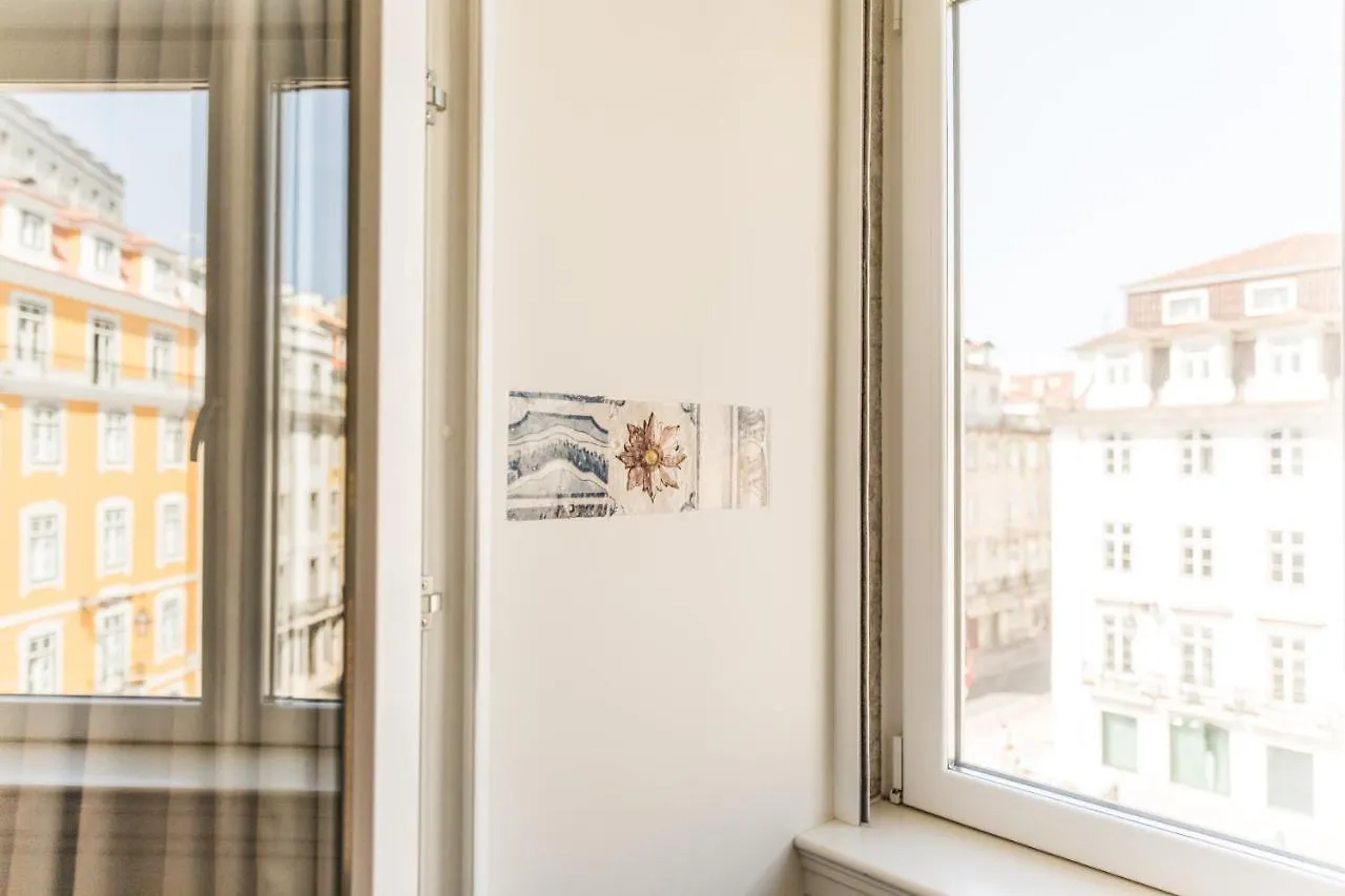 Corpo Santo Lisbon Historical Hotel 5*,